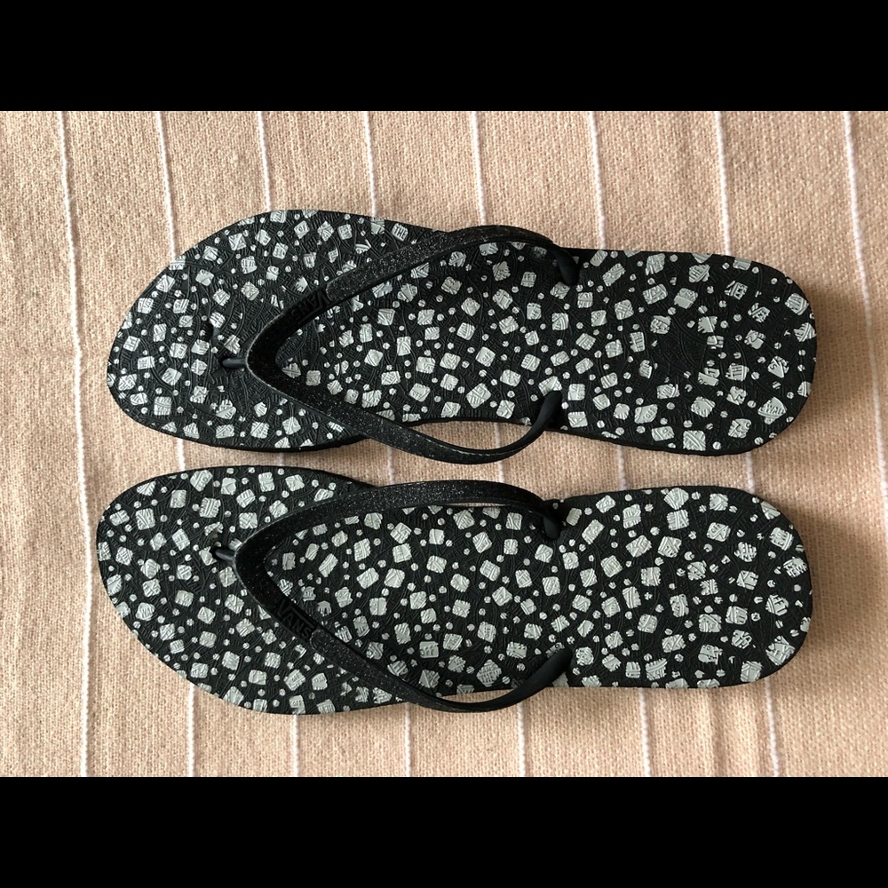 Volcom Black Flip Flops
